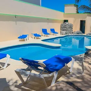 Hotel Coco - ***